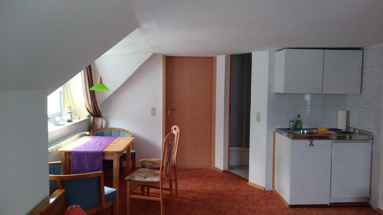 Urlaub Bei Hauenstein Apartment Born Exterior photo